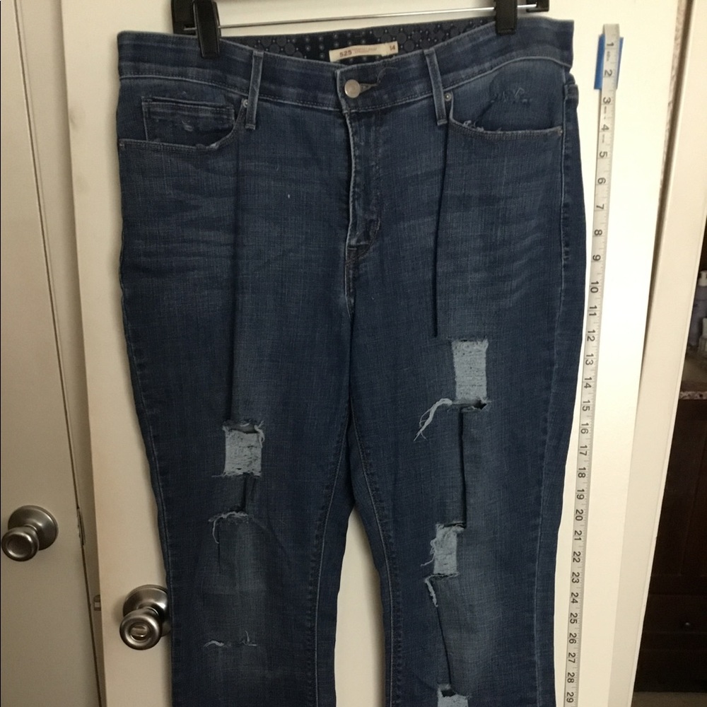 Levi’s sz 14 “525 perfect waist straight”